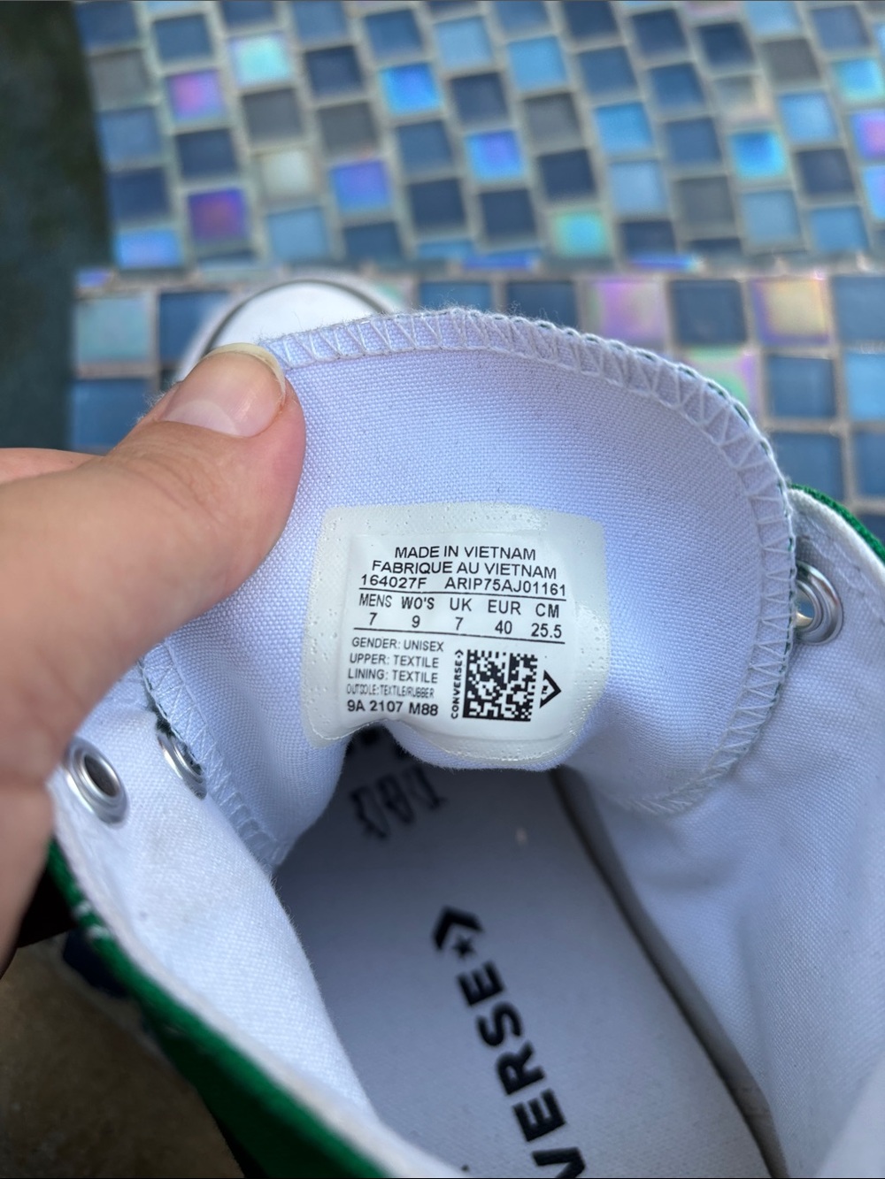 💚Converse Chuck Taylor Amazon/kelly green high tops unisex men’s 7/woman’s 9 - Picture 8 of 8